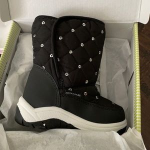 NIB Toddler Girl Winter Boots